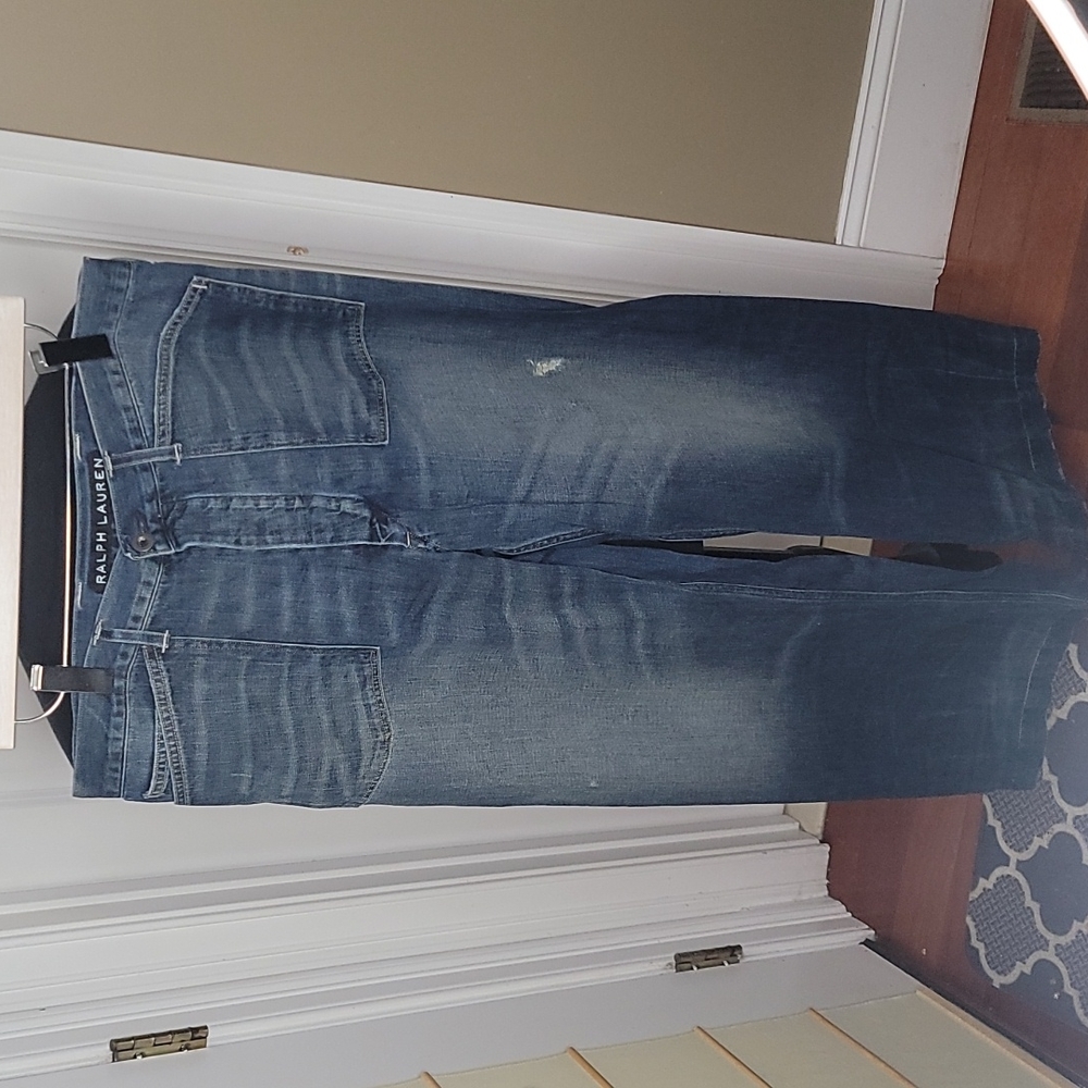 *RARE* 90's inspired very wide legged jeans.